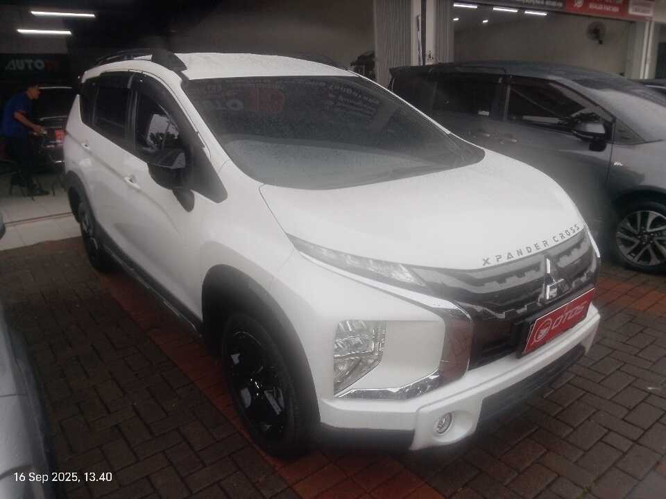 2021 Mitsubishi Xpander 1.5 Cross - Foto 1 dari 6