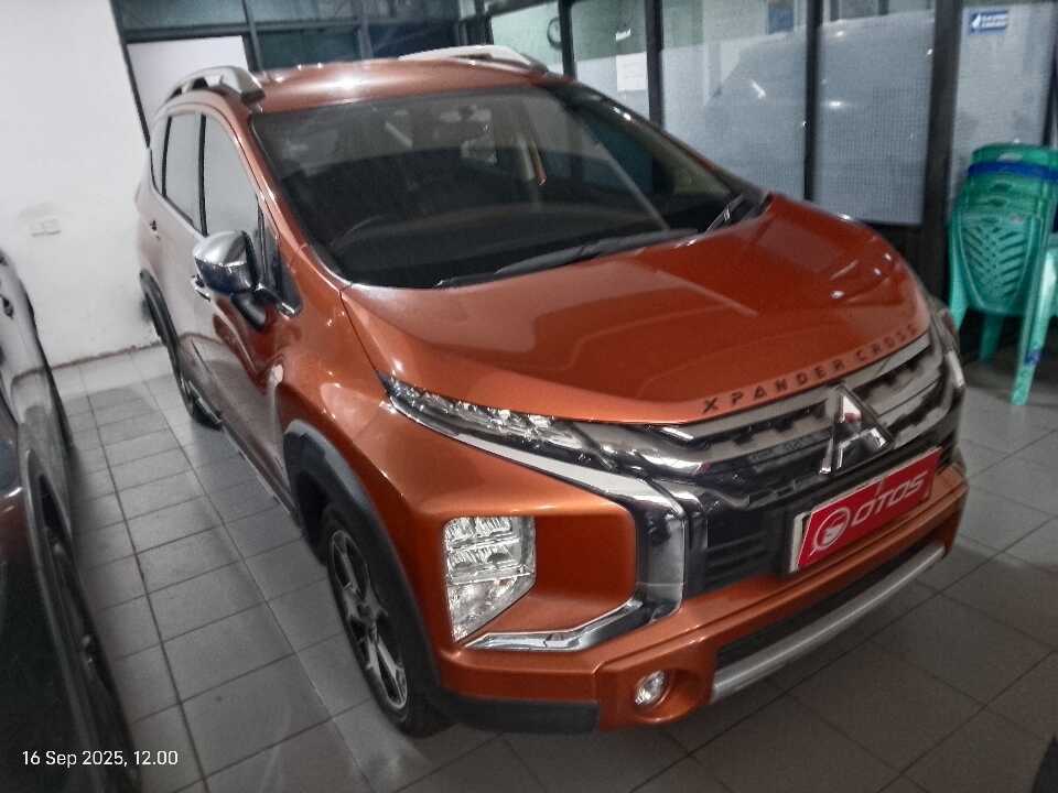 2019 Mitsubishi Xpander 1.5 Cross - Foto 1 dari 6