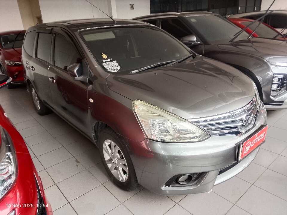 2014 Nissan Grand Livina 1.5 SV - Foto 1 dari 6