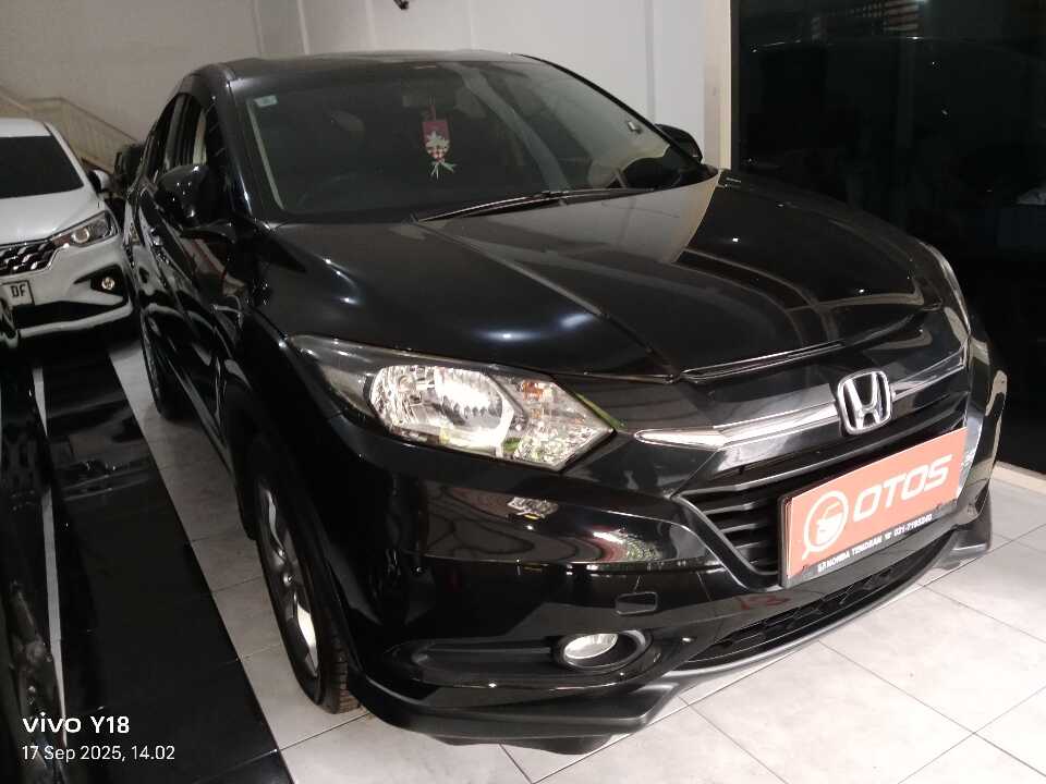 2018 Honda HR-V 1.5 E - Foto 1 dari 6
