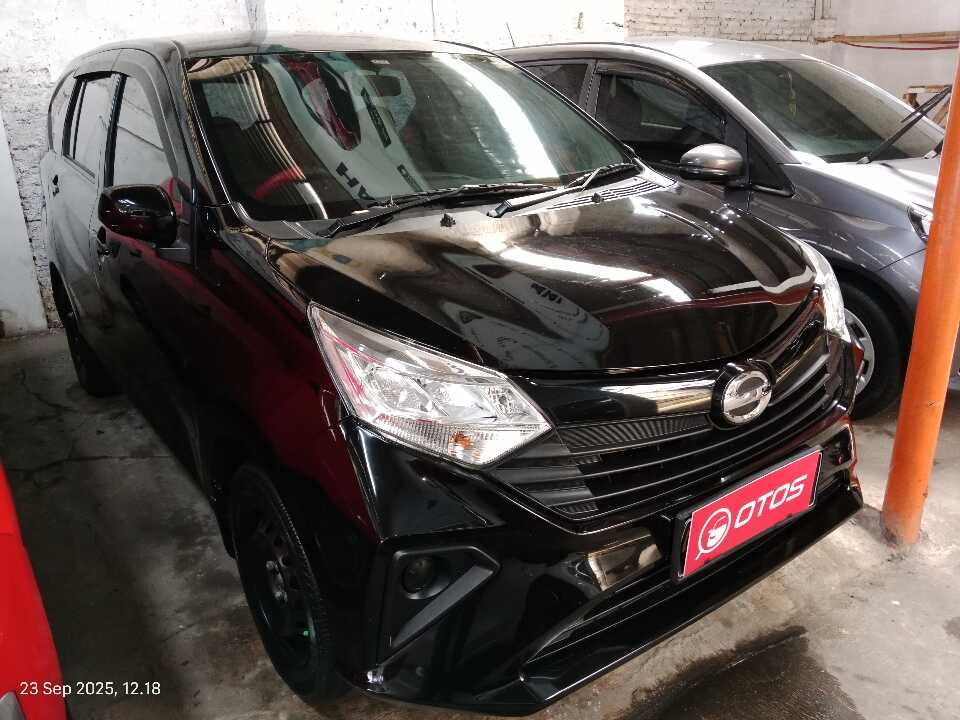 2021 Daihatsu Sigra 1.2 X - Foto 1 dari 6