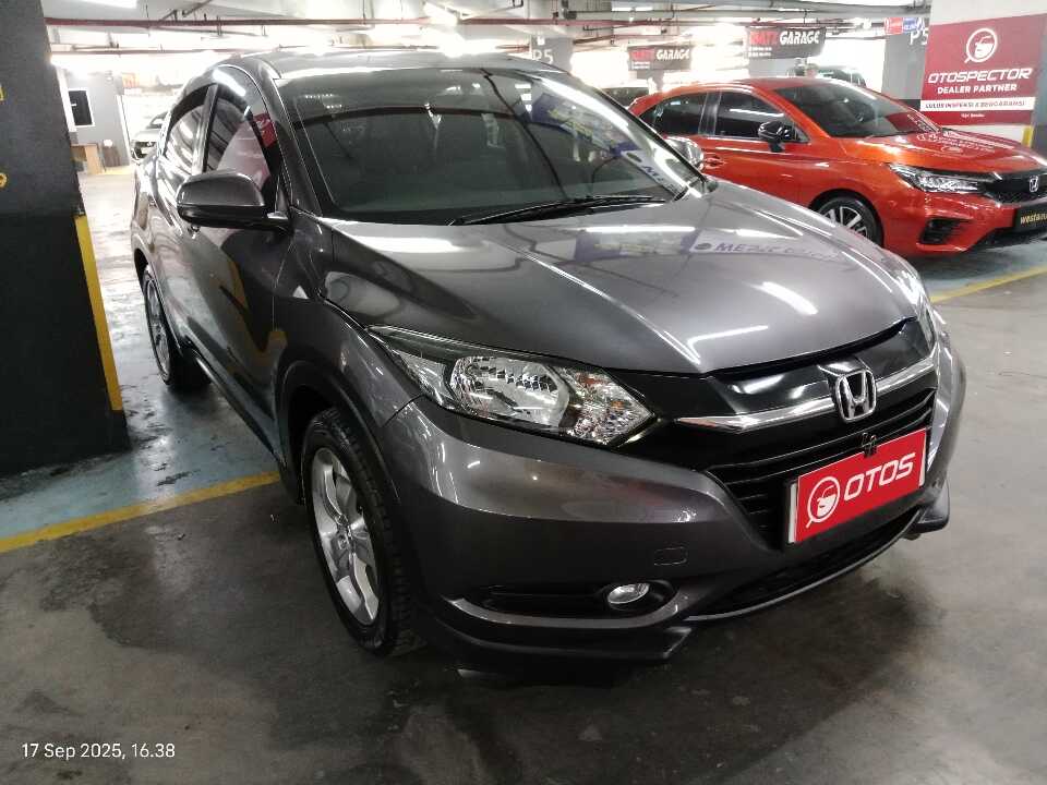 2018 Honda HR-V 1.5 E - Foto 1 dari 6