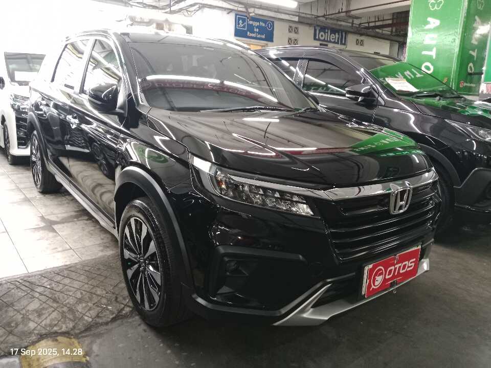 2023 Honda BR-V 1.5 PRE - Foto 1 dari 6