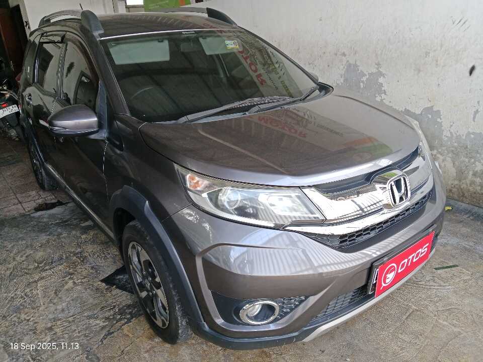 2016 Honda BR-V 1.5 E - Foto 1 dari 6