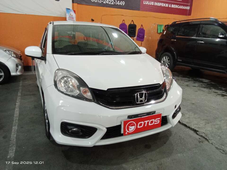 2017 Honda Brio 1.2 Satya E - Foto 1 dari 6