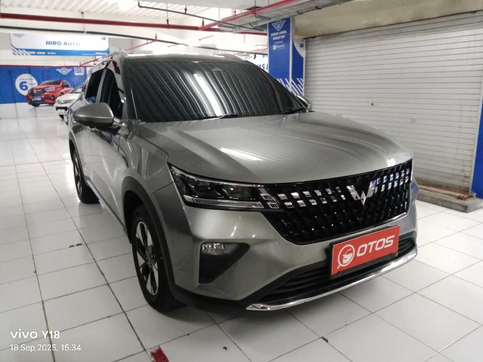 2023 Wuling Alvez 1.5 CE - Foto 1 dari 6