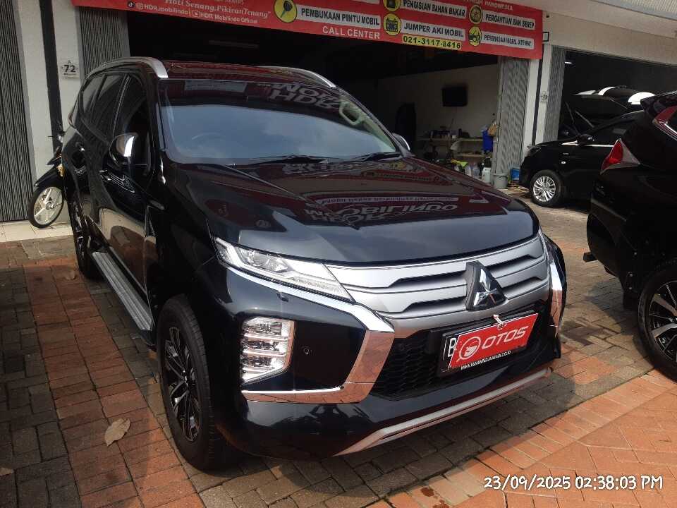 2021 Mitsubishi Pajero Sport 2.4 Dakar 4X2 - Foto 1 dari 6