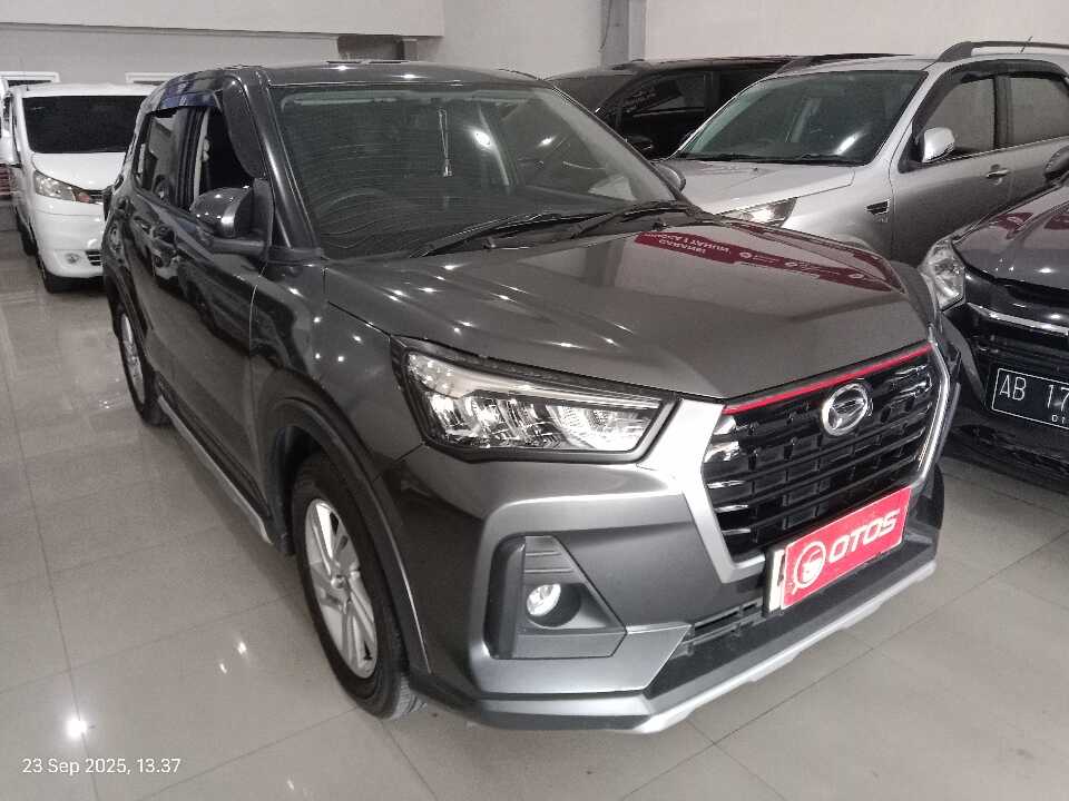 2022 Daihatsu Rocky 1.2 X - Foto 1 dari 6
