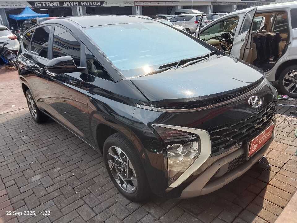 2022 Hyundai Stargazer 1.5 Prime - Foto 1 dari 6
