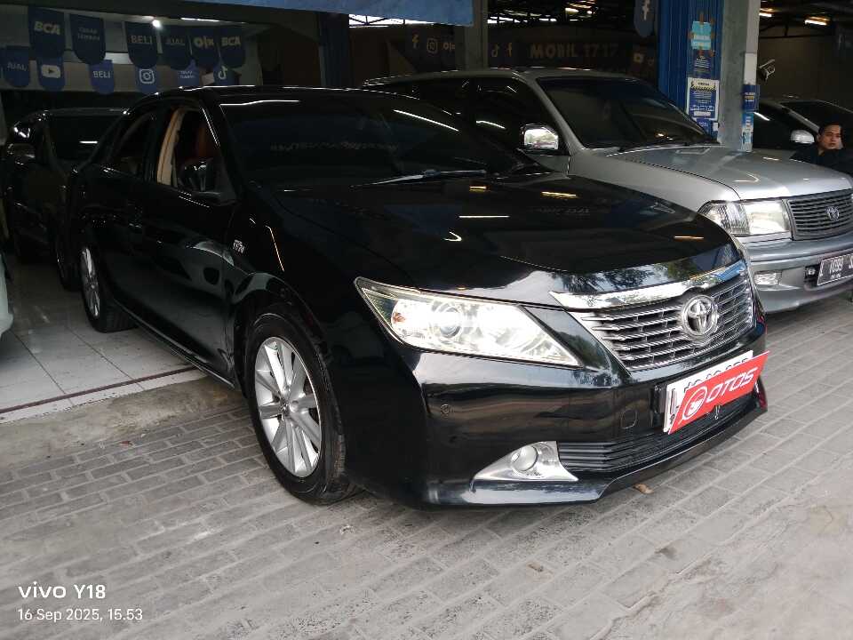 2014 Toyota Camry 2.5 G - Foto 1 dari 6