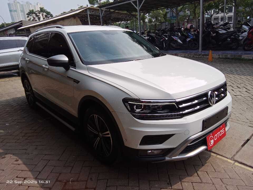 2019 Volkswagen Tiguan 1.4 TSI Allspace - Foto 1 dari 6