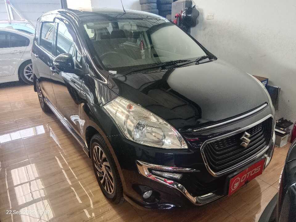 2016 Suzuki Ertiga 1.4 Dreza - Foto 1 dari 6