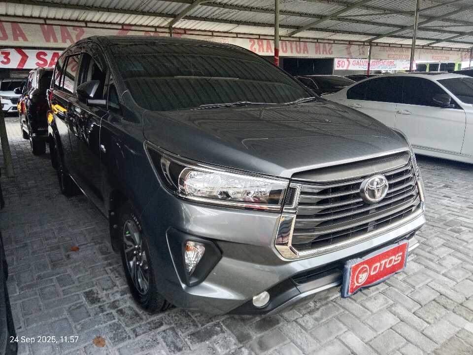 2020 Toyota Kijang Innova 2.0 G - Foto 1 dari 6