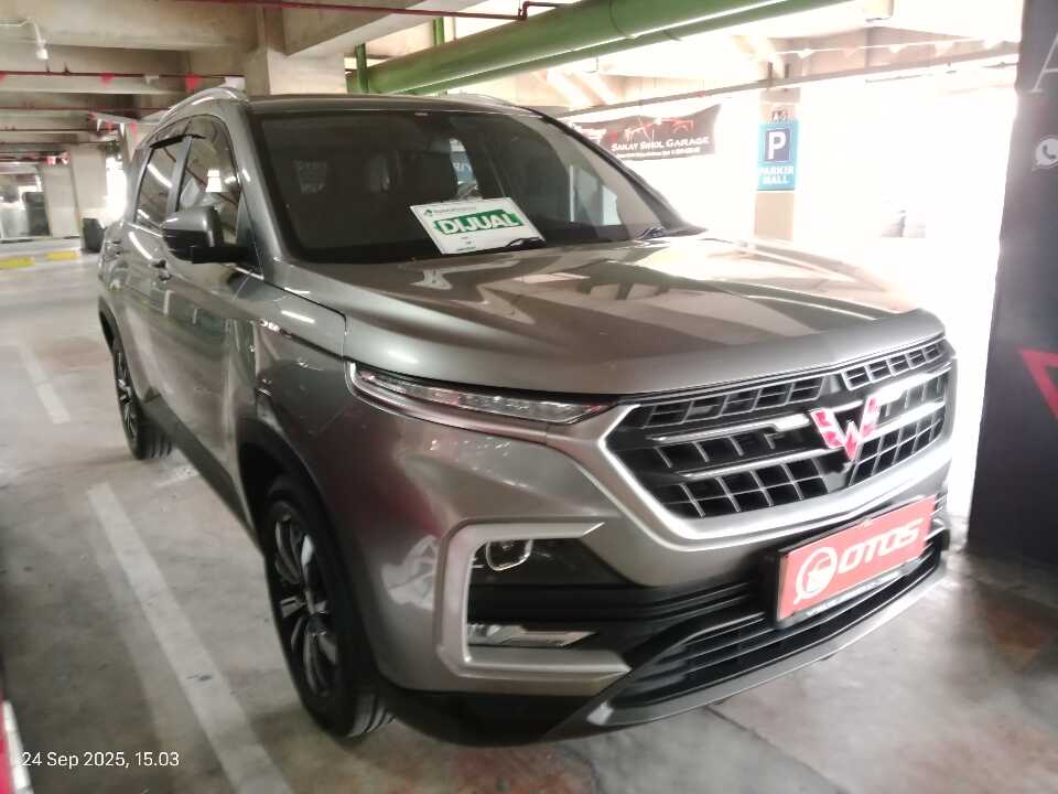2019 Wuling Almaz 1.5 L T Lux - Foto 1 dari 6