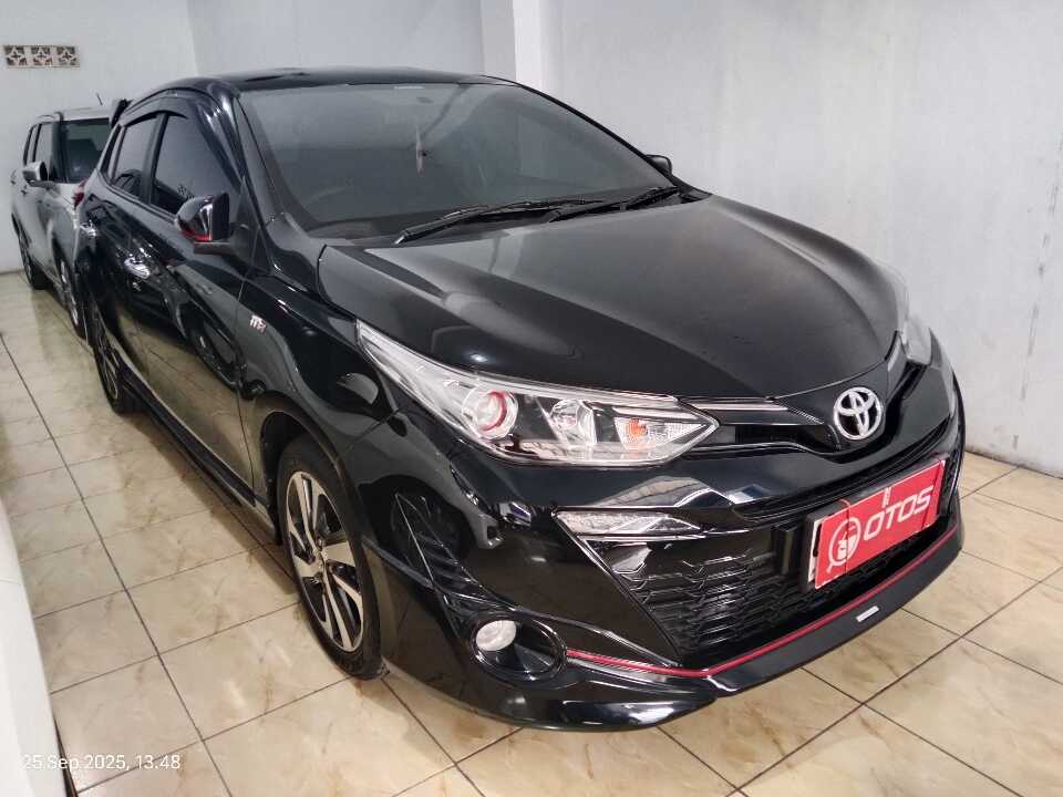 2020 Toyota Yaris 1.5 S - Foto 1 dari 6