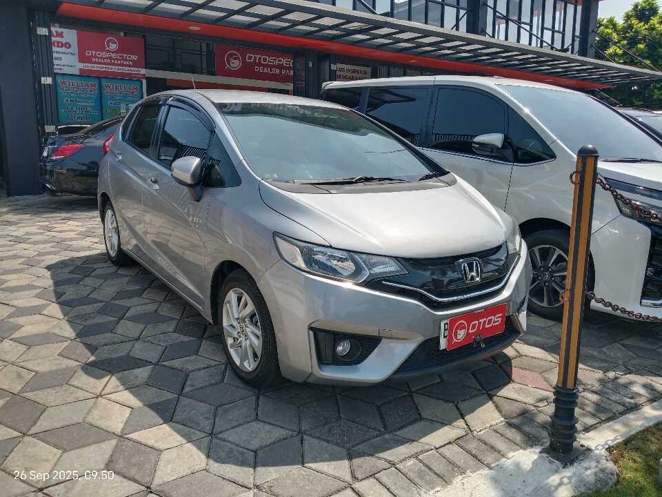 2017 Honda Jazz 1.5 S - Foto 1 dari 6