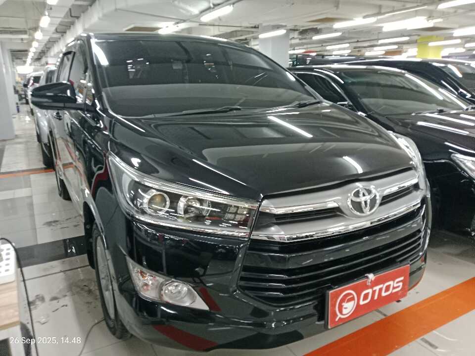 2017 Toyota Kijang Innova 2.0 V - Foto 1 dari 6