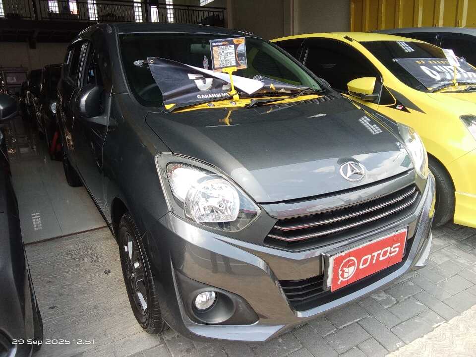 2022 Daihatsu Ayla 1.0 X - Foto 1 dari 6