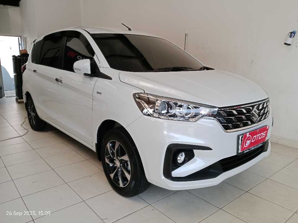 2023 Suzuki Ertiga 1.5 GX Hybrid - Foto 1 dari 6
