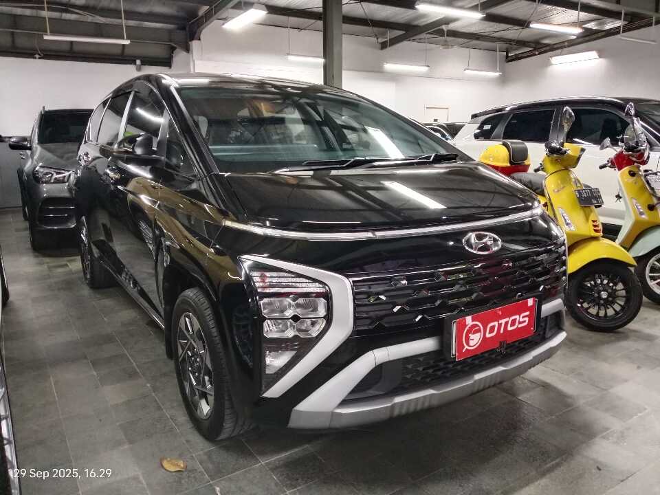 2023 Hyundai Stargazer 1.5 Prime - Foto 1 dari 6
