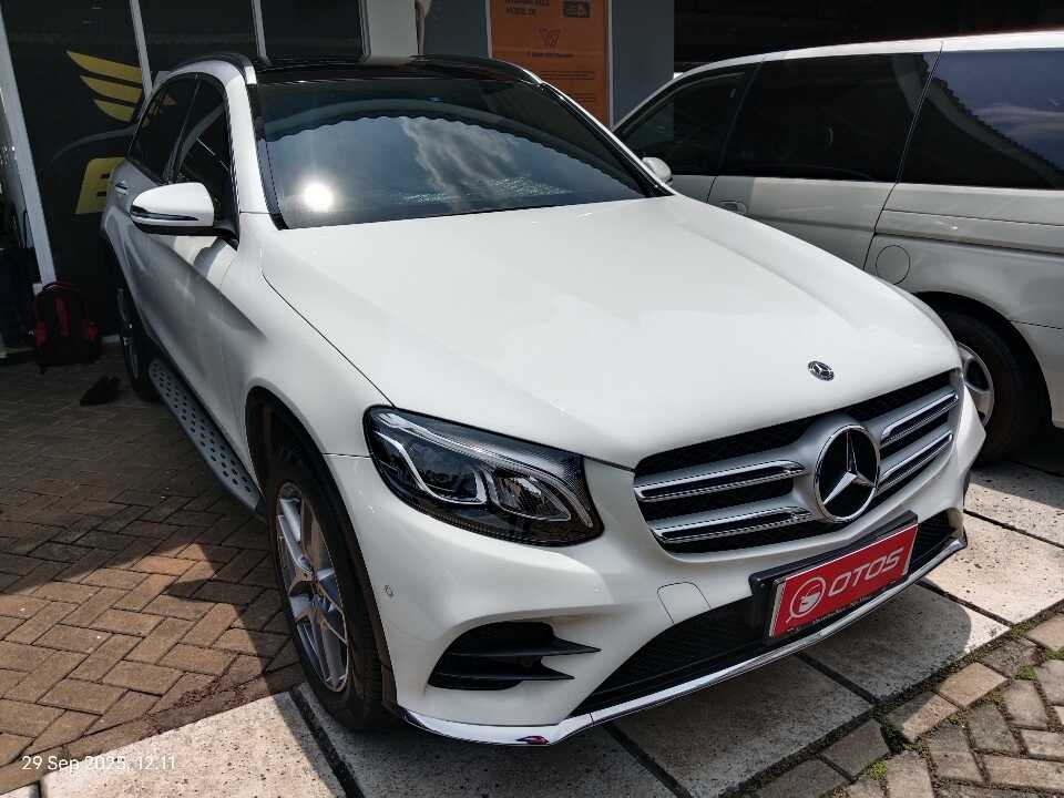 2018 Mercedes-Benz GLC200 2.0 AMG Line - Foto 1 dari 6