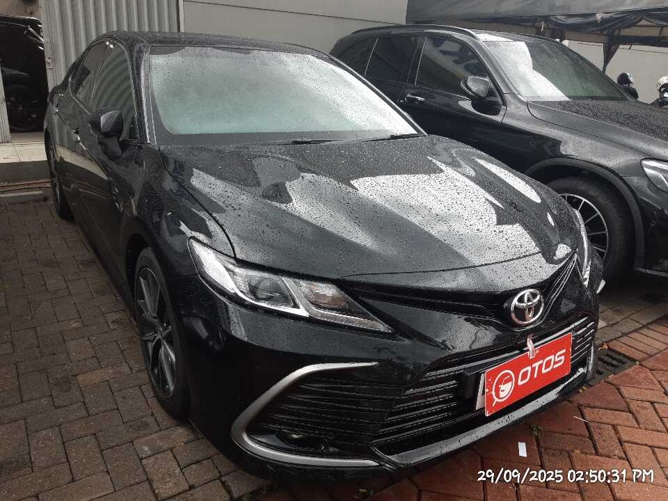 2022 Toyota Camry 2.5 V - Foto 1 dari 6
