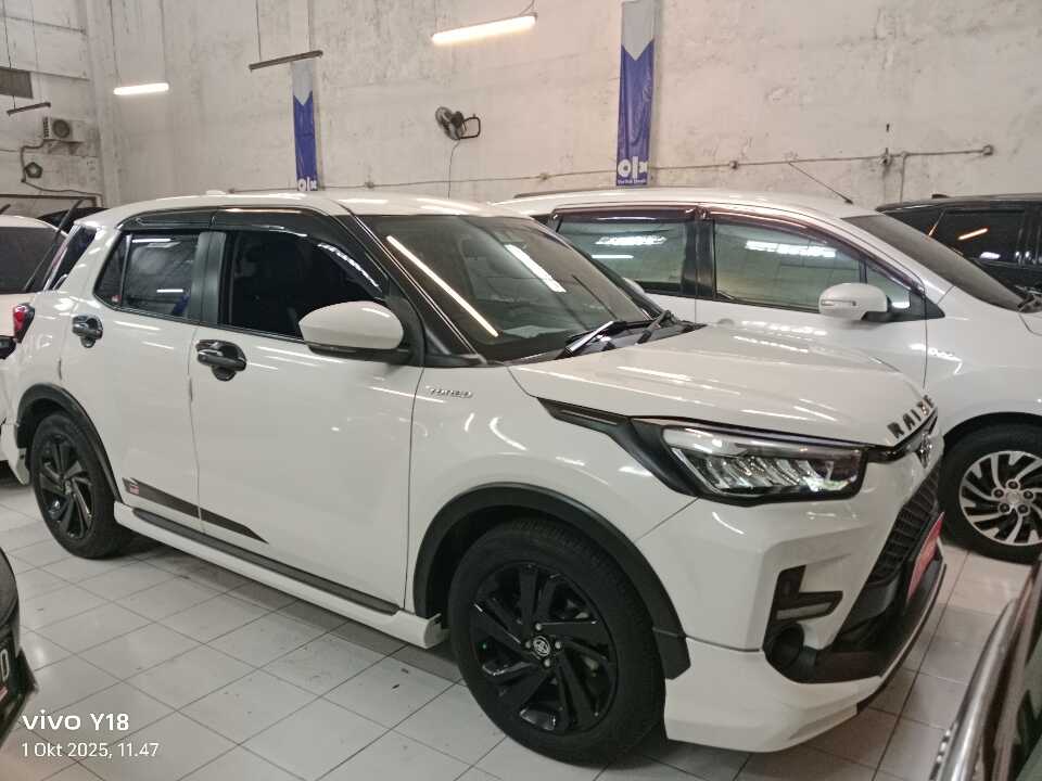 2021 Toyota Raize 1.0 GR Sport TSS - Foto 1 dari 6