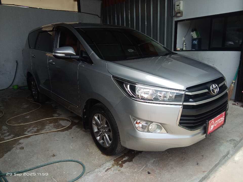 2017 Toyota Kijang Innova 2.4 G - Foto 1 dari 6