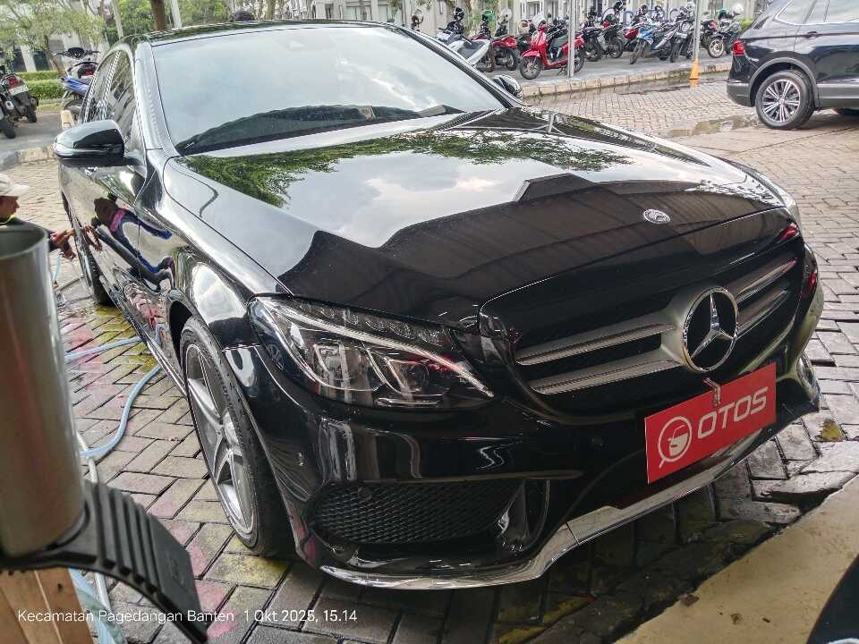 2016 Mercedes-Benz C250 2.0 - Foto 1 dari 6