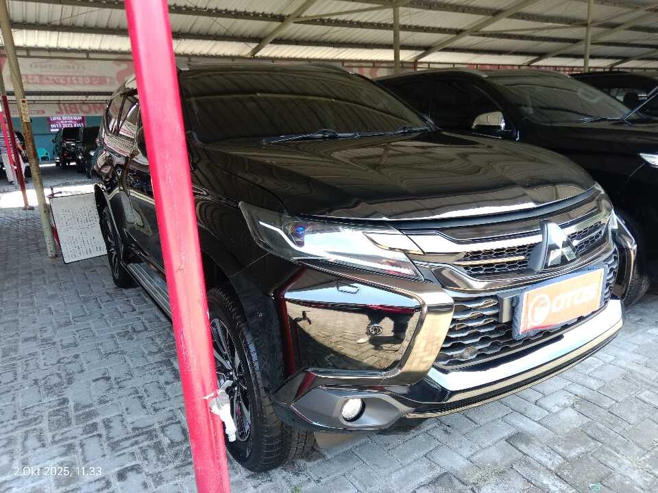 2017 Mitsubishi Pajero Sport 2.4 Dakar 4X4 - Foto 1 dari 6