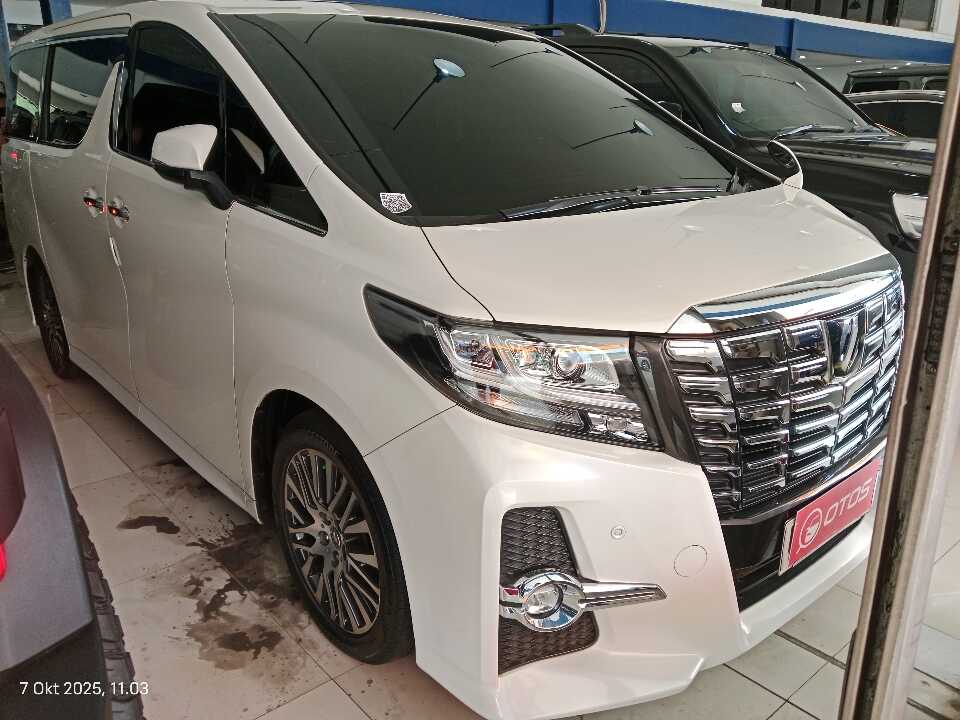 2015 Toyota Alphard 2.5 - Foto 1 dari 6
