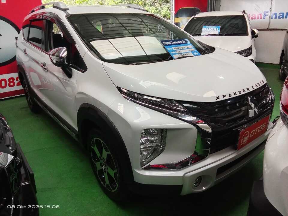2022 Mitsubishi Xpander 1.5 Cross - Foto 1 dari 6