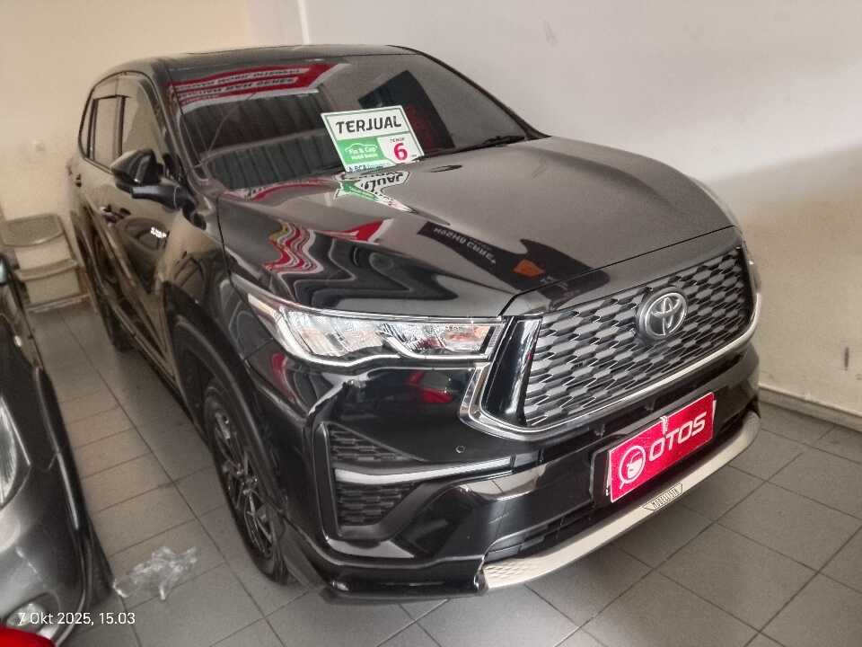 2023 Toyota Kijang Innova 2.0 Zenix V HV CVT