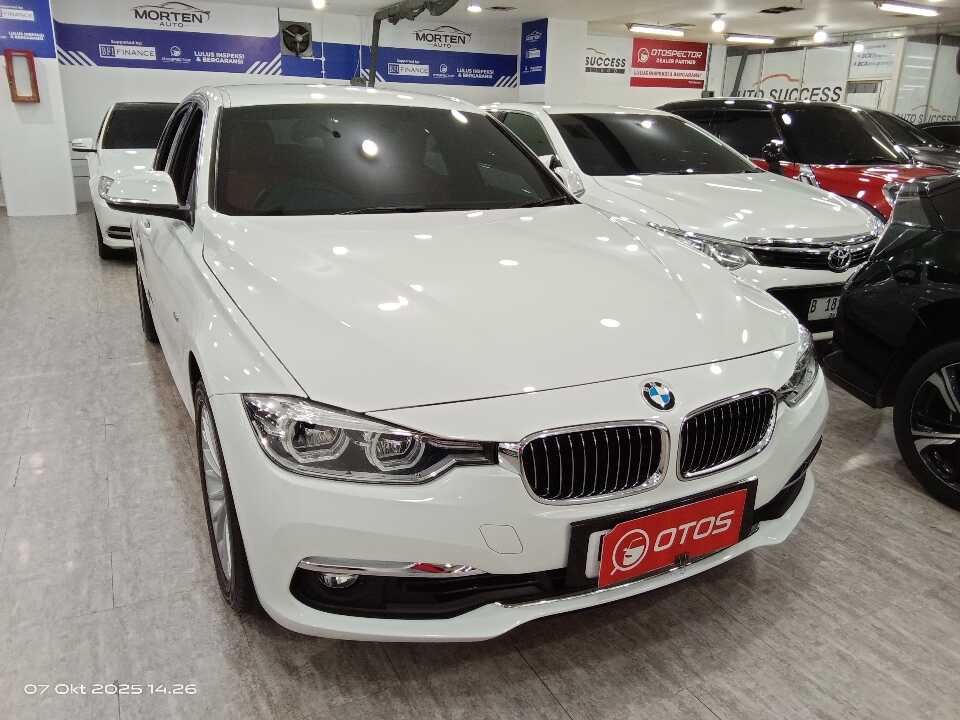 2018 BMW 320i 2.0 - Foto 1 dari 6