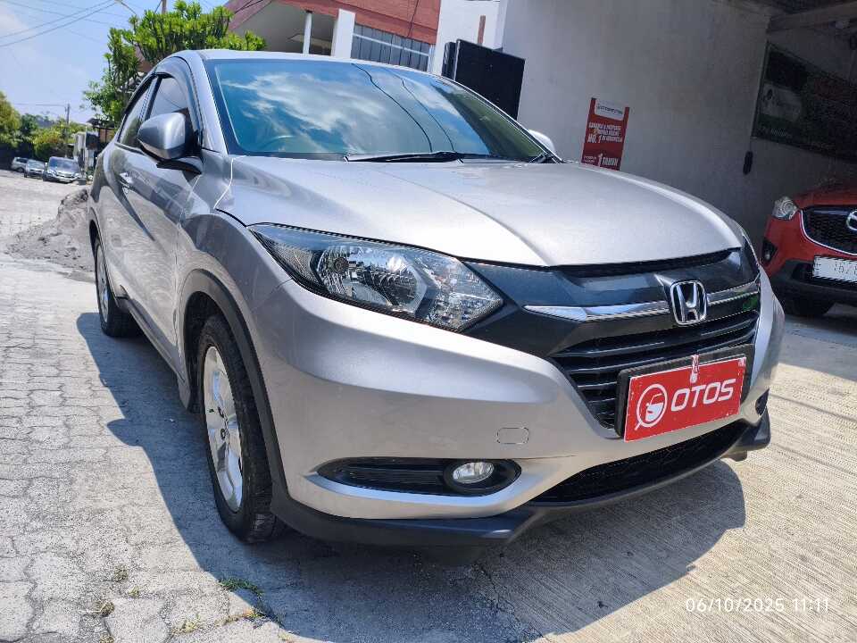2016 Honda HR-V 1.5 S - Foto 1 dari 6