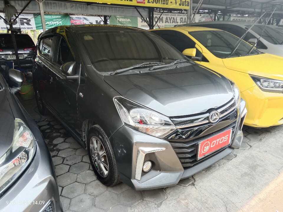 2020 Daihatsu Ayla 1.2 R - Foto 1 dari 6