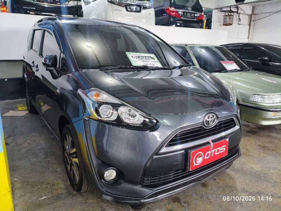 2016 Toyota Sienta 1.5 V - Foto 1 dari 6