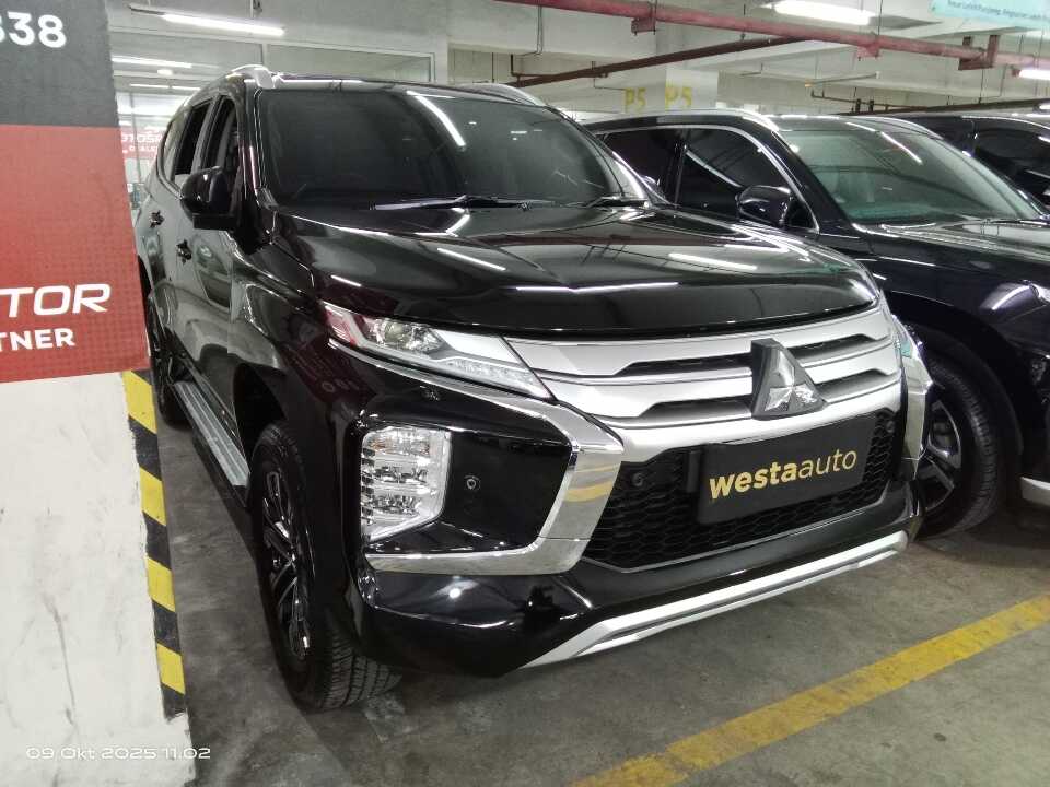 2021 Mitsubishi Pajero Sport 2.4 Dakar 4X2 - Foto 1 dari 6