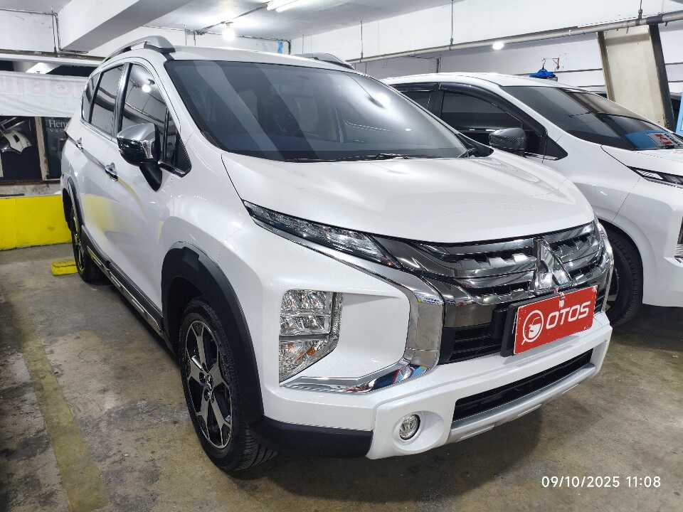 2021 Mitsubishi Xpander 1.5 Cross - Foto 1 dari 6