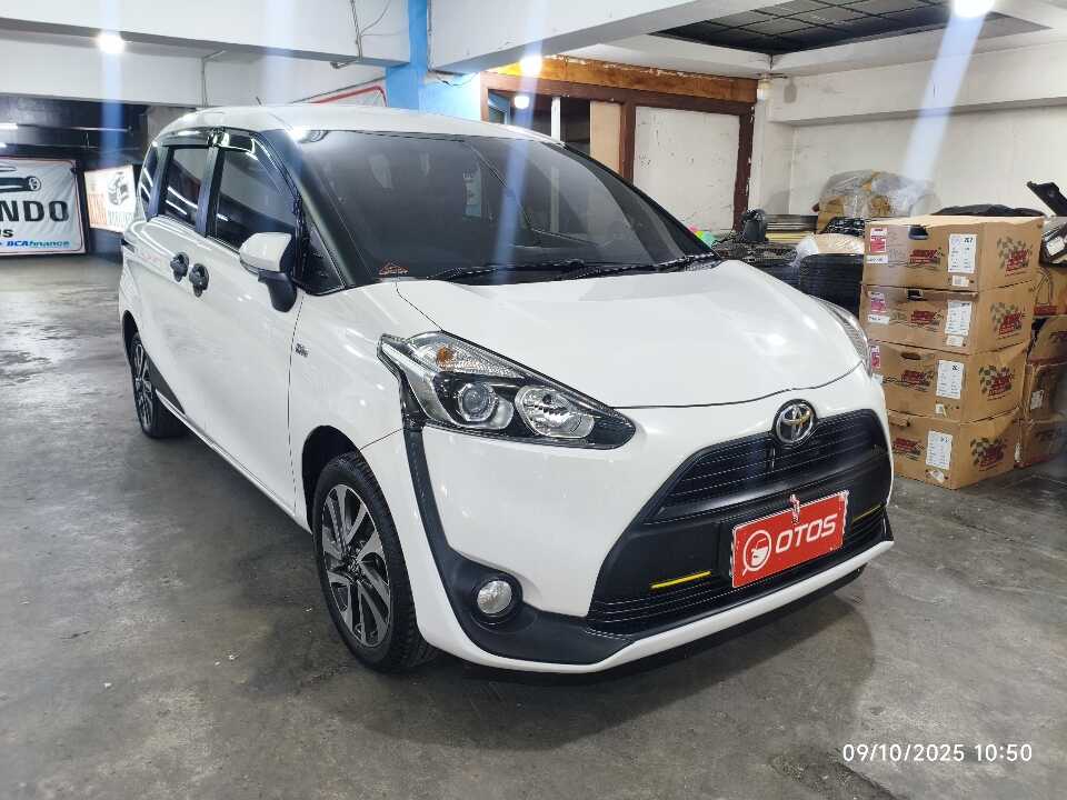 2018 Toyota Sienta 1.5 V - Foto 1 dari 6