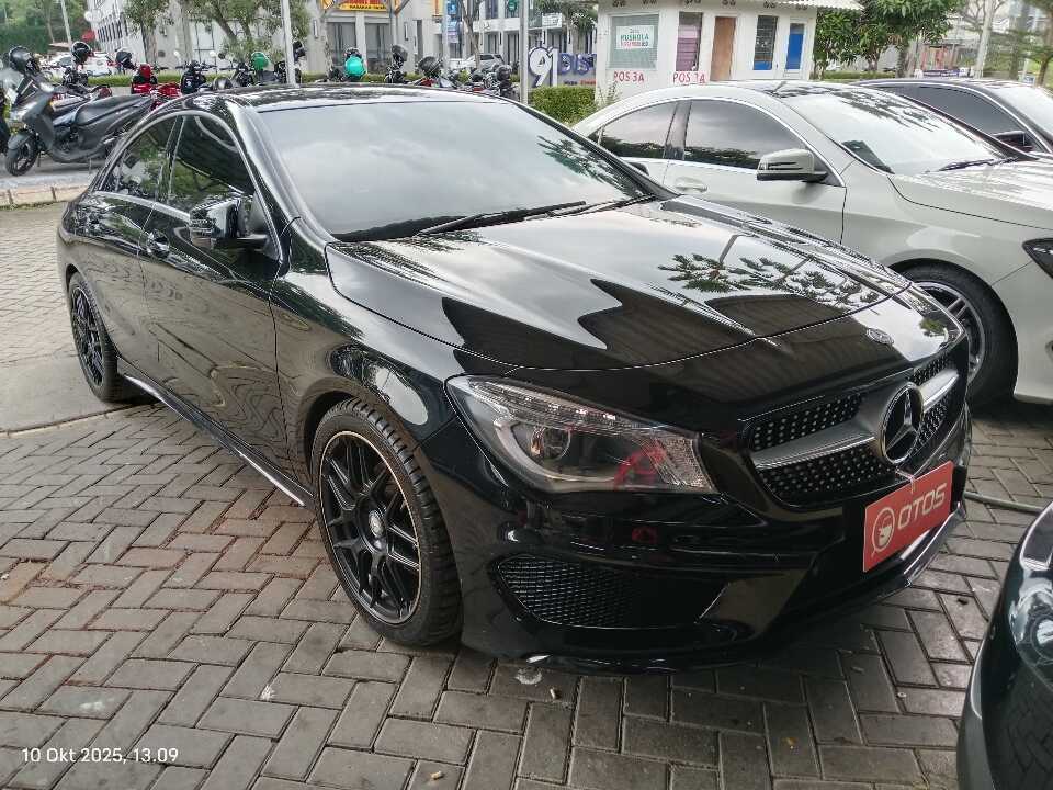 2016 Mercedes-Benz CLA200 1.6 - Foto 1 dari 6