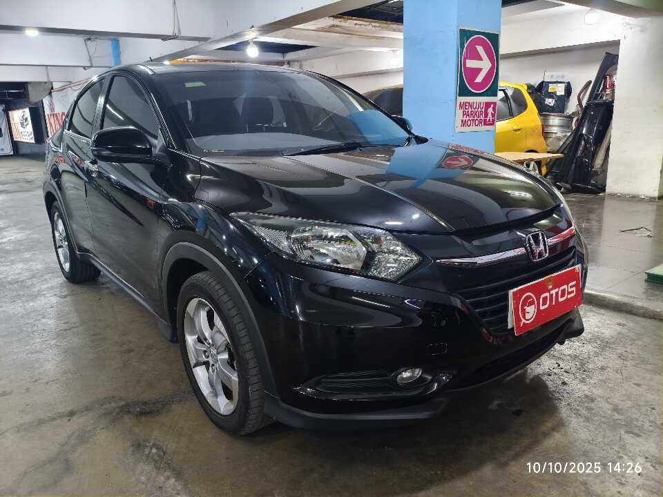 2017 Honda HR-V 1.5 E - Foto 1 dari 6