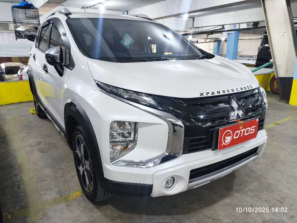 2022 Mitsubishi Xpander 1.5 Cross - Foto 1 dari 6