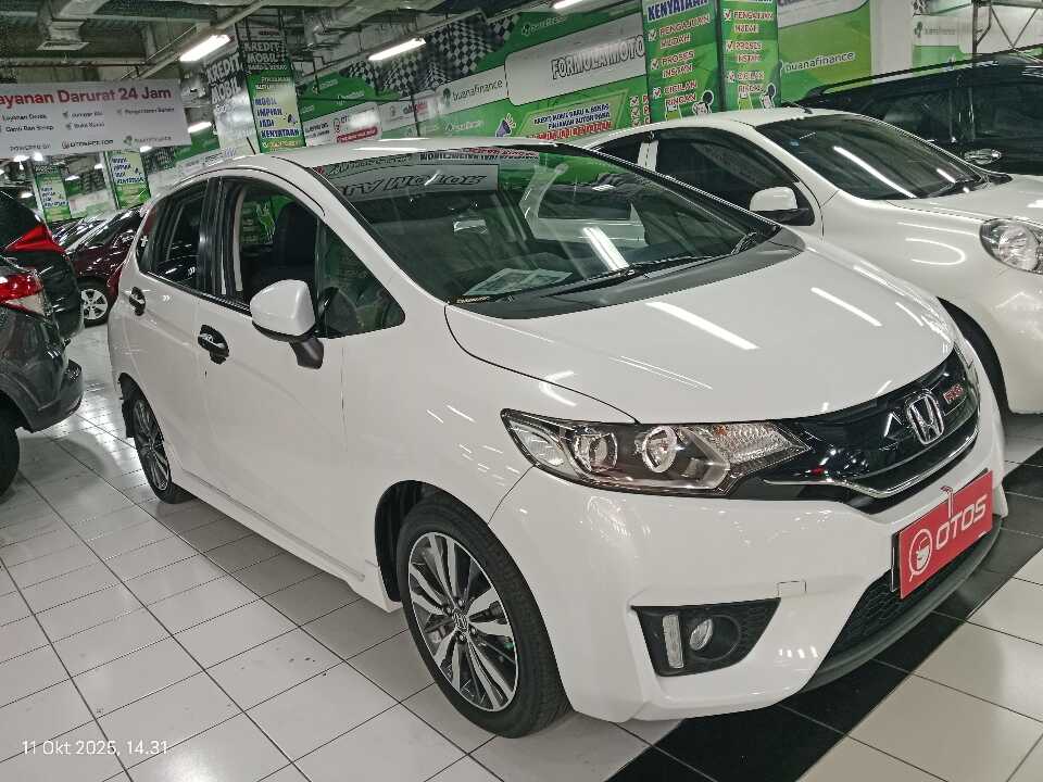 2015 Honda Jazz 1.5 RS - Foto 1 dari 6