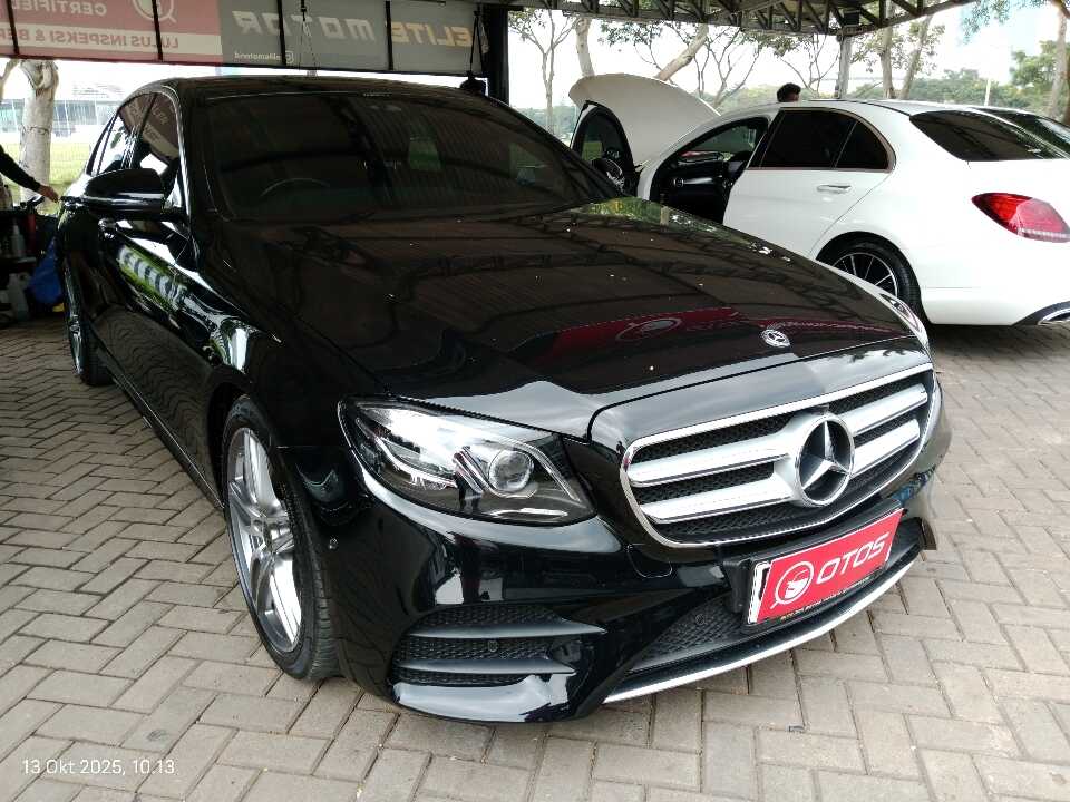 2019 Mercedes-Benz E350 2.0 - Foto 1 dari 6