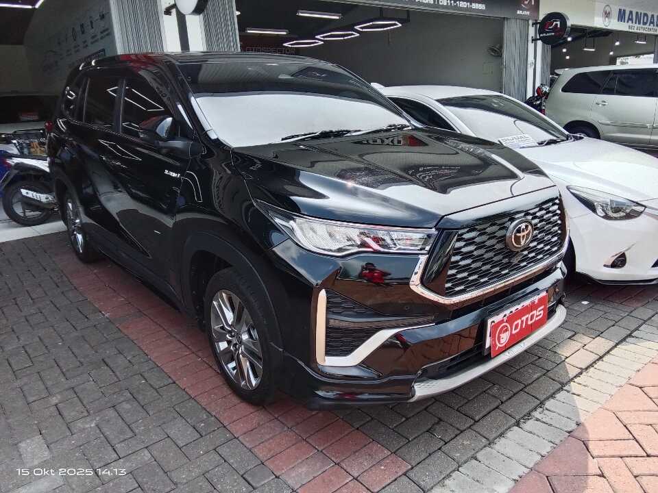 2022 Toyota Kijang Innova 2.0 Zenix Q HV CVT TSS - Foto 1 dari 6