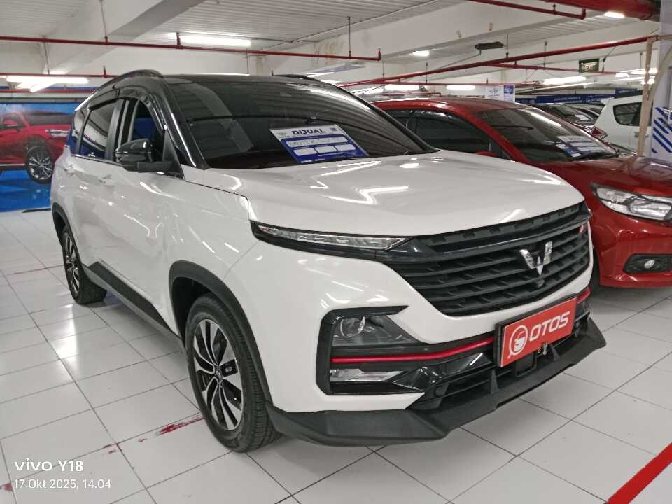 2021 Wuling Almaz 1.5 L T Lux - Foto 1 dari 6