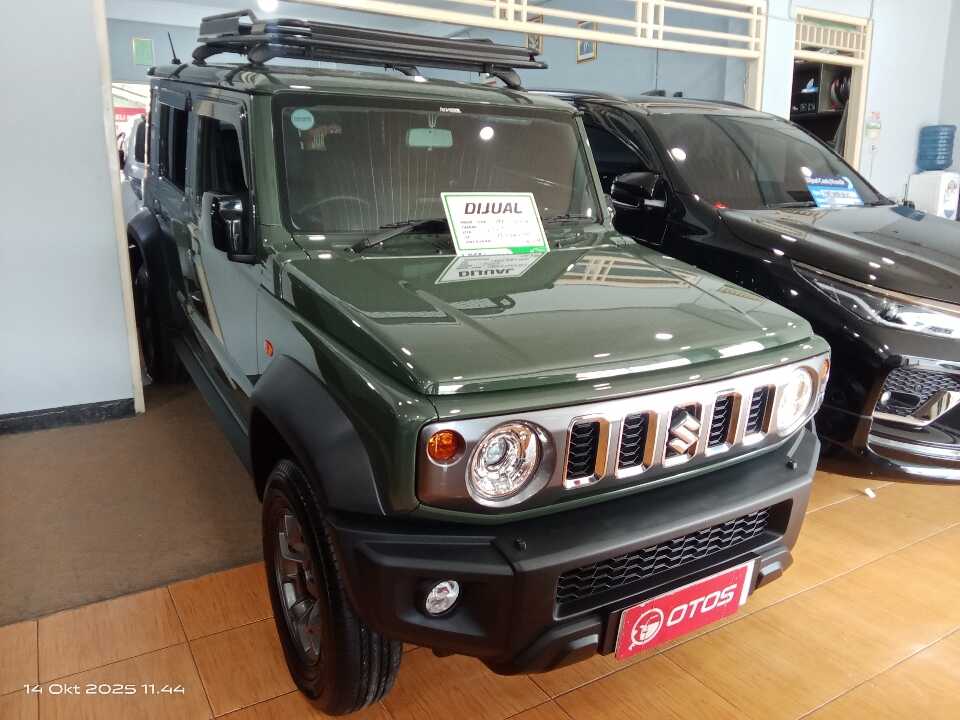 2024 Suzuki Jimny 1.5 4x4 - Foto 1 dari 6