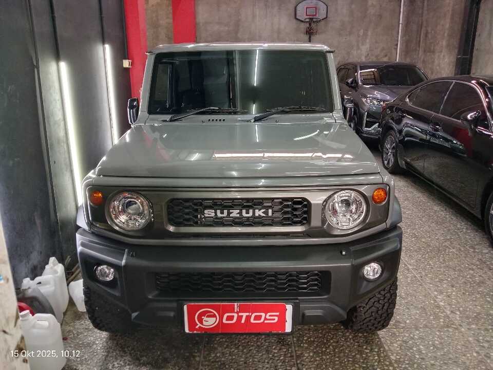 2021 Suzuki Jimny 1.5 4x4 - Foto 1 dari 6