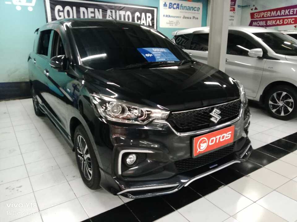 2022 Suzuki Ertiga 1.5 GX Hybrid - Foto 1 dari 6